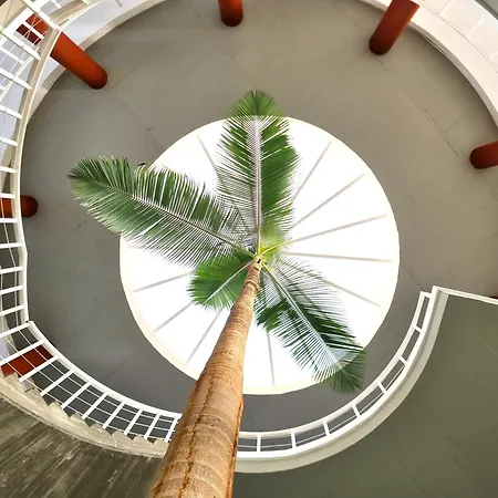 Winter Pool Tennis Gym Jacuzzi Sauna Near Marbella Apartament