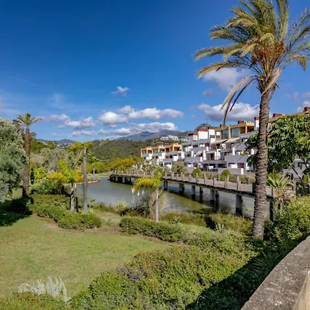 Apartment Winter Pool Tennis Gym Jacuzzi Sauna Near Marbella Estepona