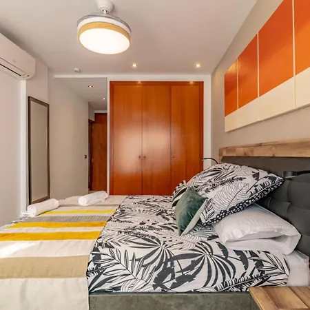 Apartment Winter Pool Tennis Gym Jacuzzi Sauna Near Marbella *