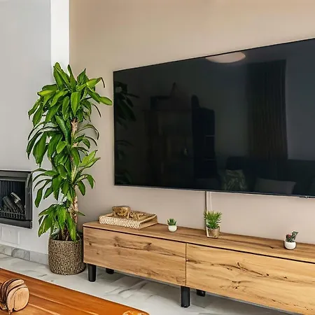 Winter Pool Tennis Gym Jacuzzi Sauna Near Marbella