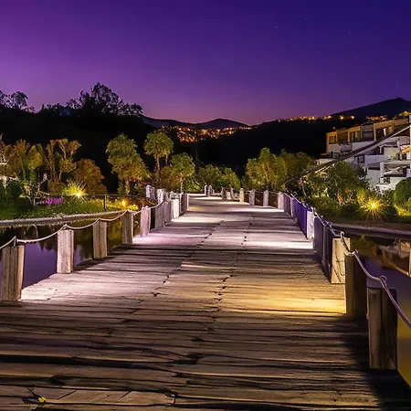 Winter Pool Tennis Gym Jacuzzi Sauna Near Marbella Апартаменти