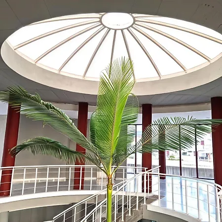 Winter Pool Tennis Gym Jacuzzi Sauna Near Marbella *