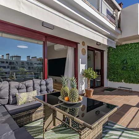 Winter Pool Tennis Gym Jacuzzi Sauna Near Marbella