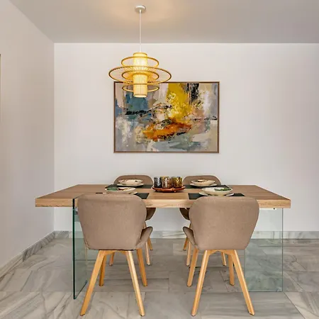 Winter Pool Tennis Gym Jacuzzi Sauna Near Marbella Апартаменты *